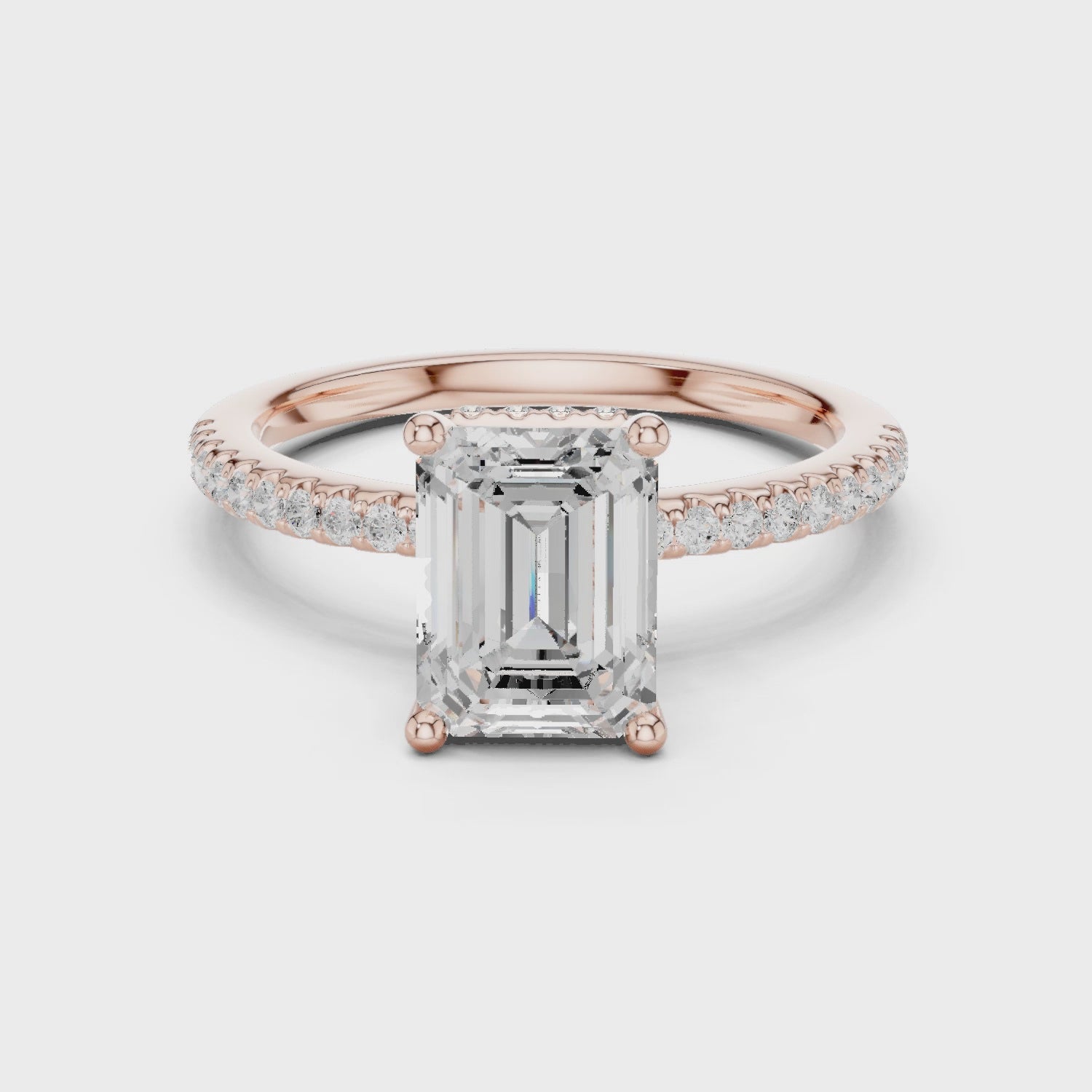 Mantle Aurelia Pavé Emerald Diamond Ring